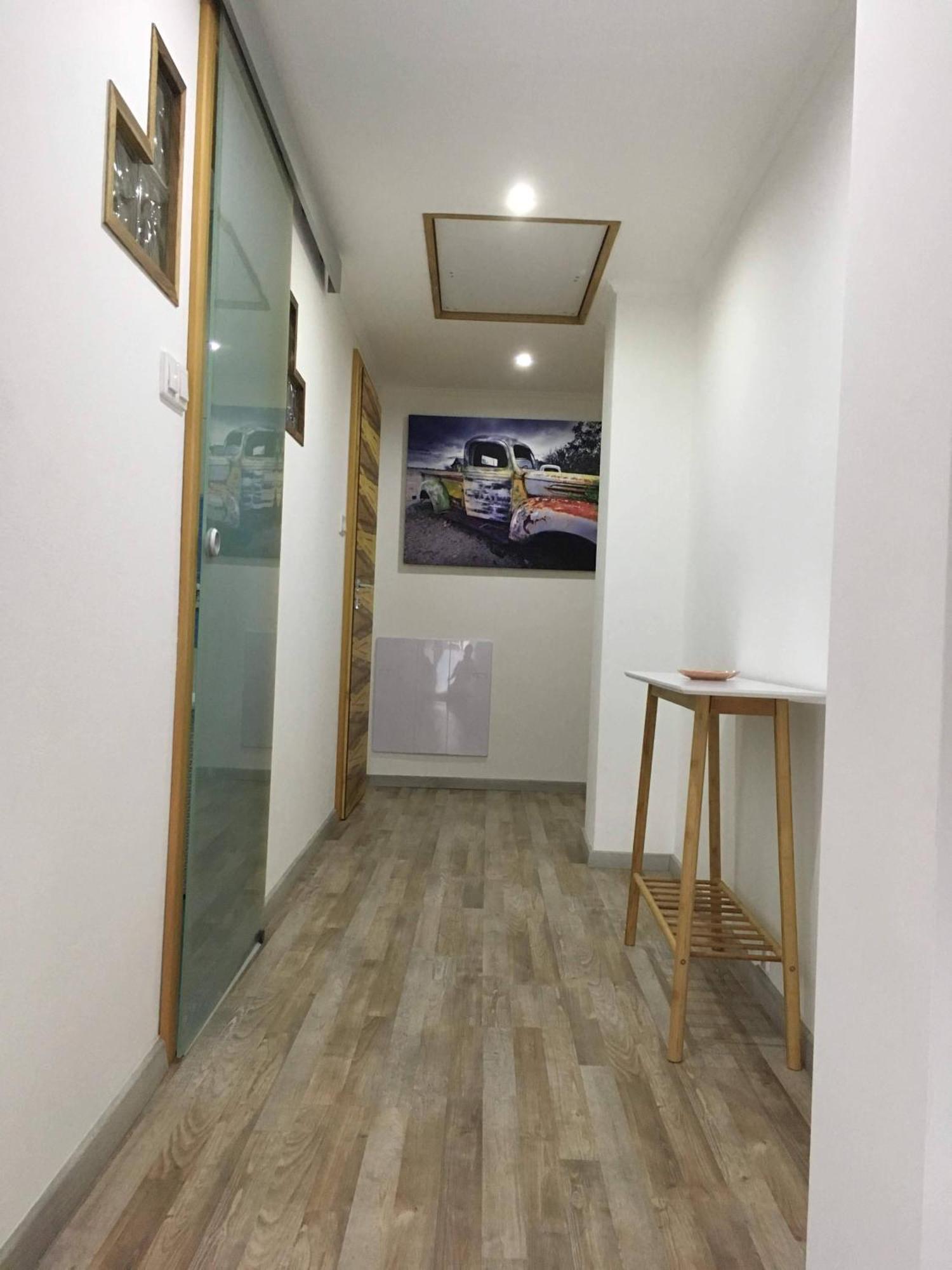 Rabbit Apartman Mosonmagyarovar Exterior photo