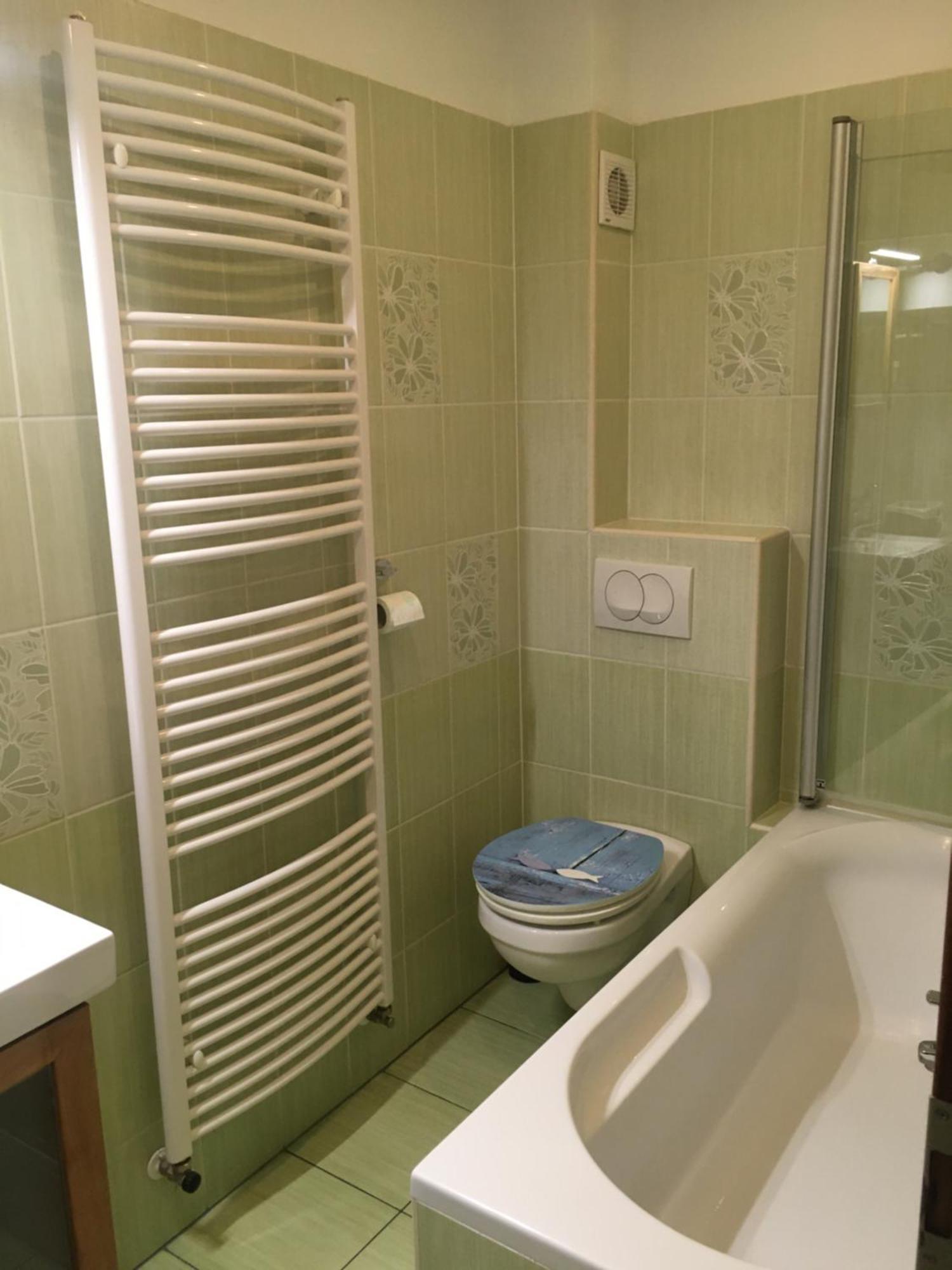 Rabbit Apartman Mosonmagyarovar Exterior photo